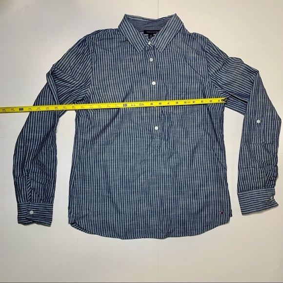 Tommy Hilfiger Women Half Button Down Dress Shirt Size Small - Picture 3 of 4